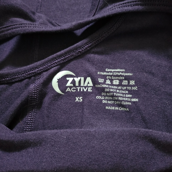 Zyia Active Purple Twist Tank - Picture 3 of 3